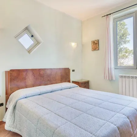 Bella Vista Ferienhaus Oviglio